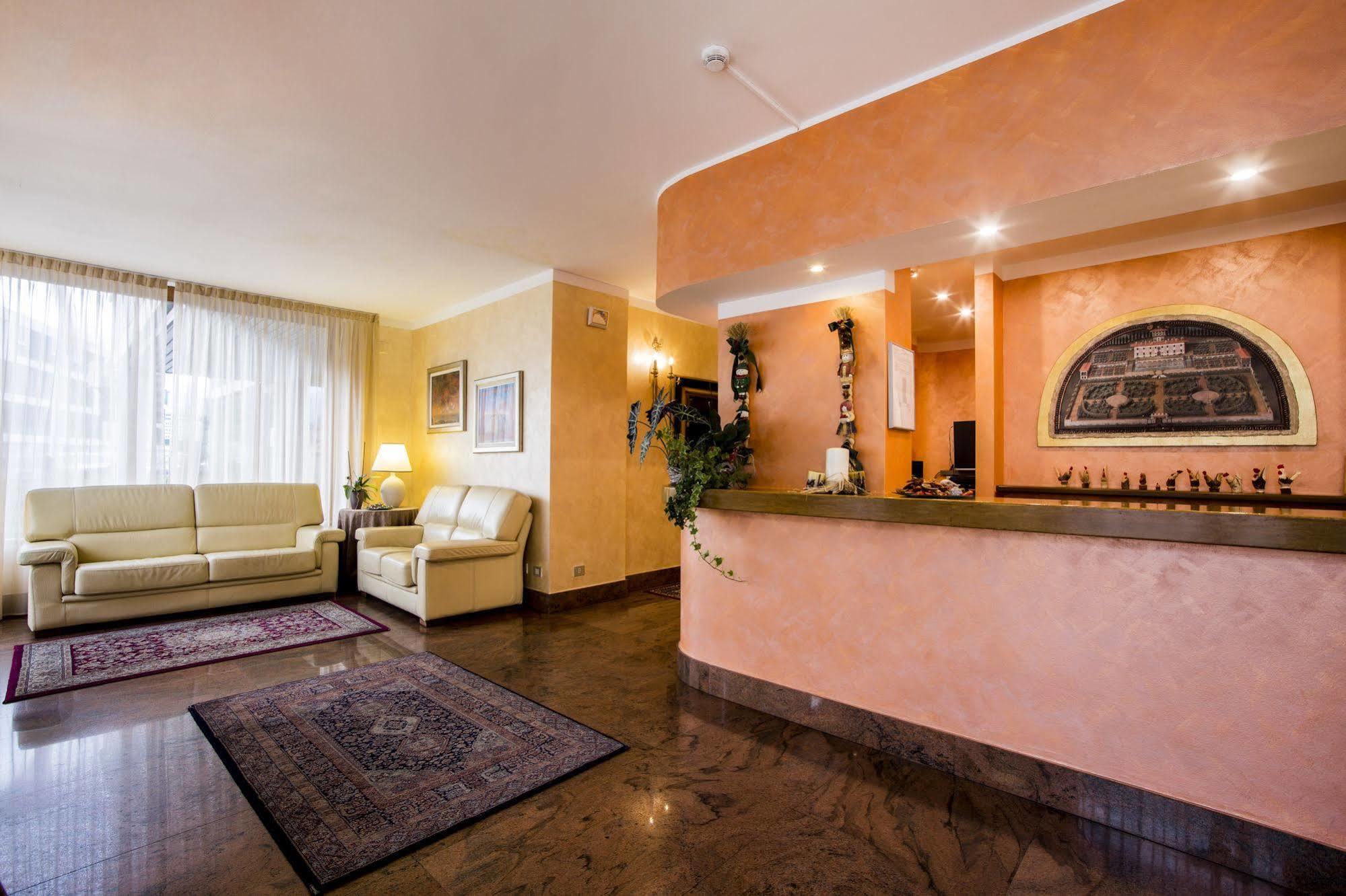 Hotel Le Pageot Aosta Dış mekan fotoğraf